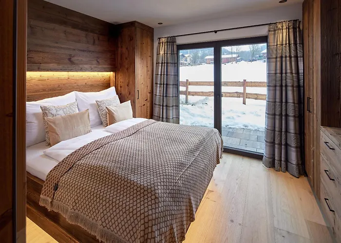 Alpin Residenzen Eichenheim Aurach Bei Kitzbuehel By Alpina-Holiday